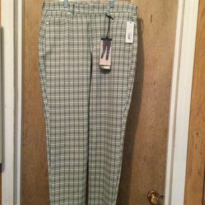 NWT Liverpool retro look plaid pants cropped with stretch size 12/31 green cream